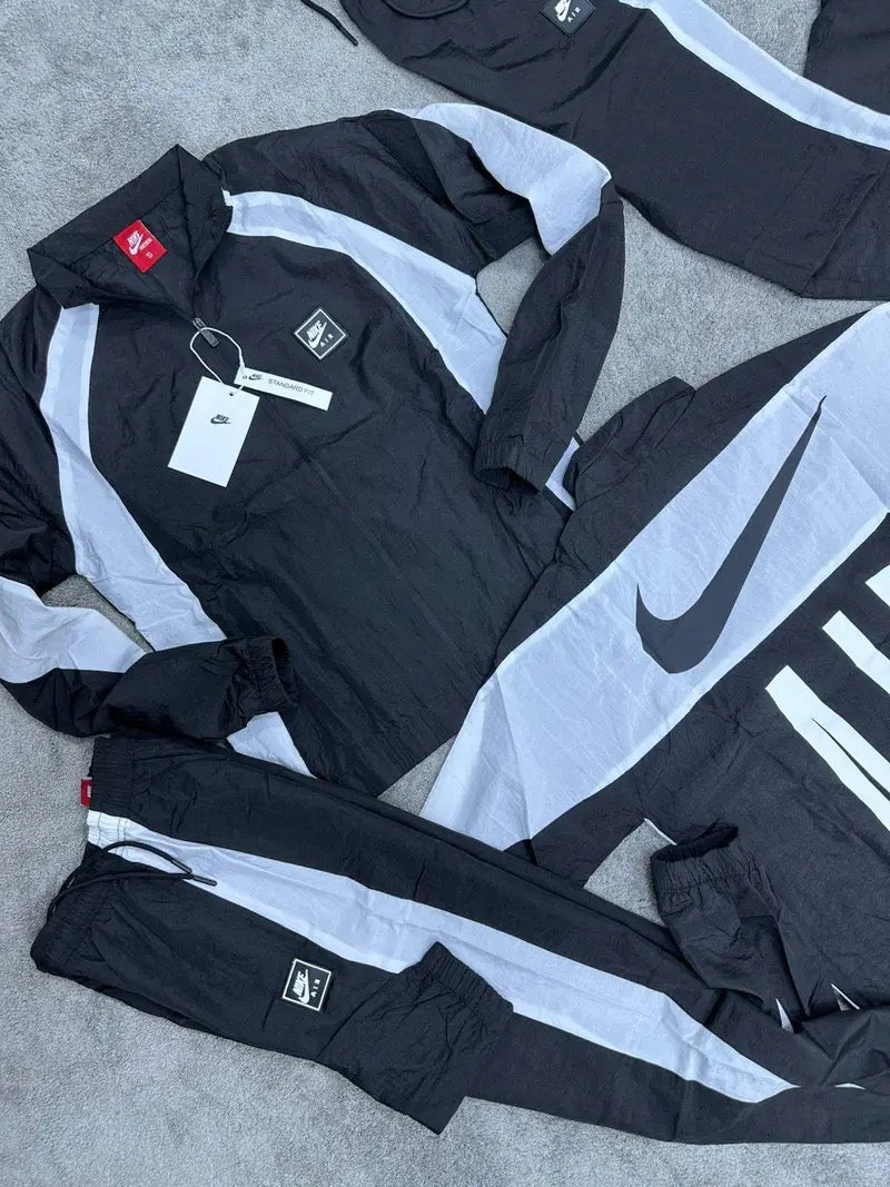 Conjunto Nike Air Negro y Blanco