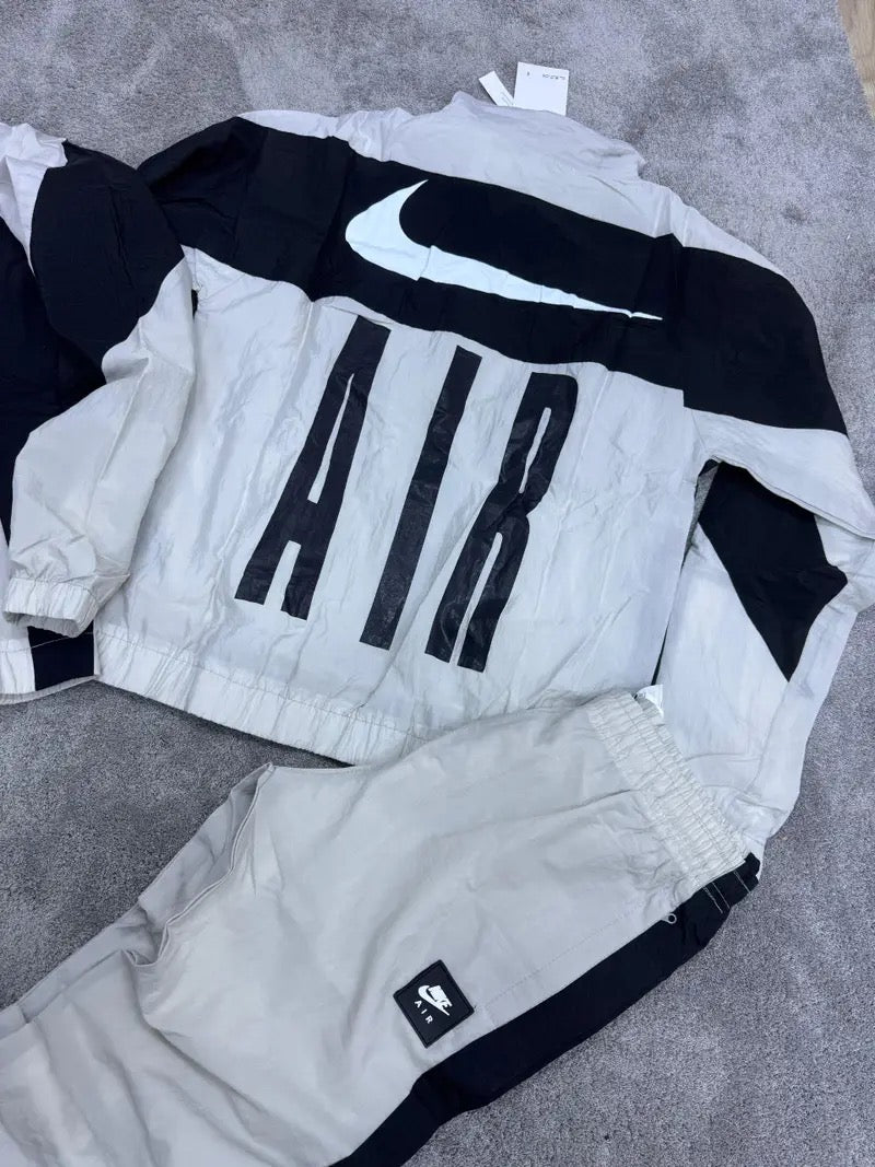 Conjunto Nike Air Blanco y Negro